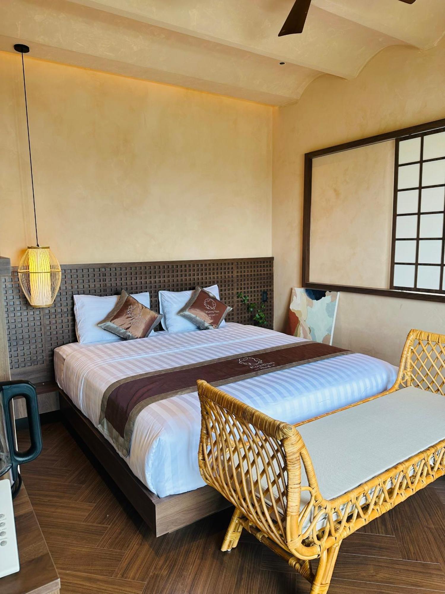 Phuong Nam Hotel An Giang Лонгсюєн Екстер'єр фото